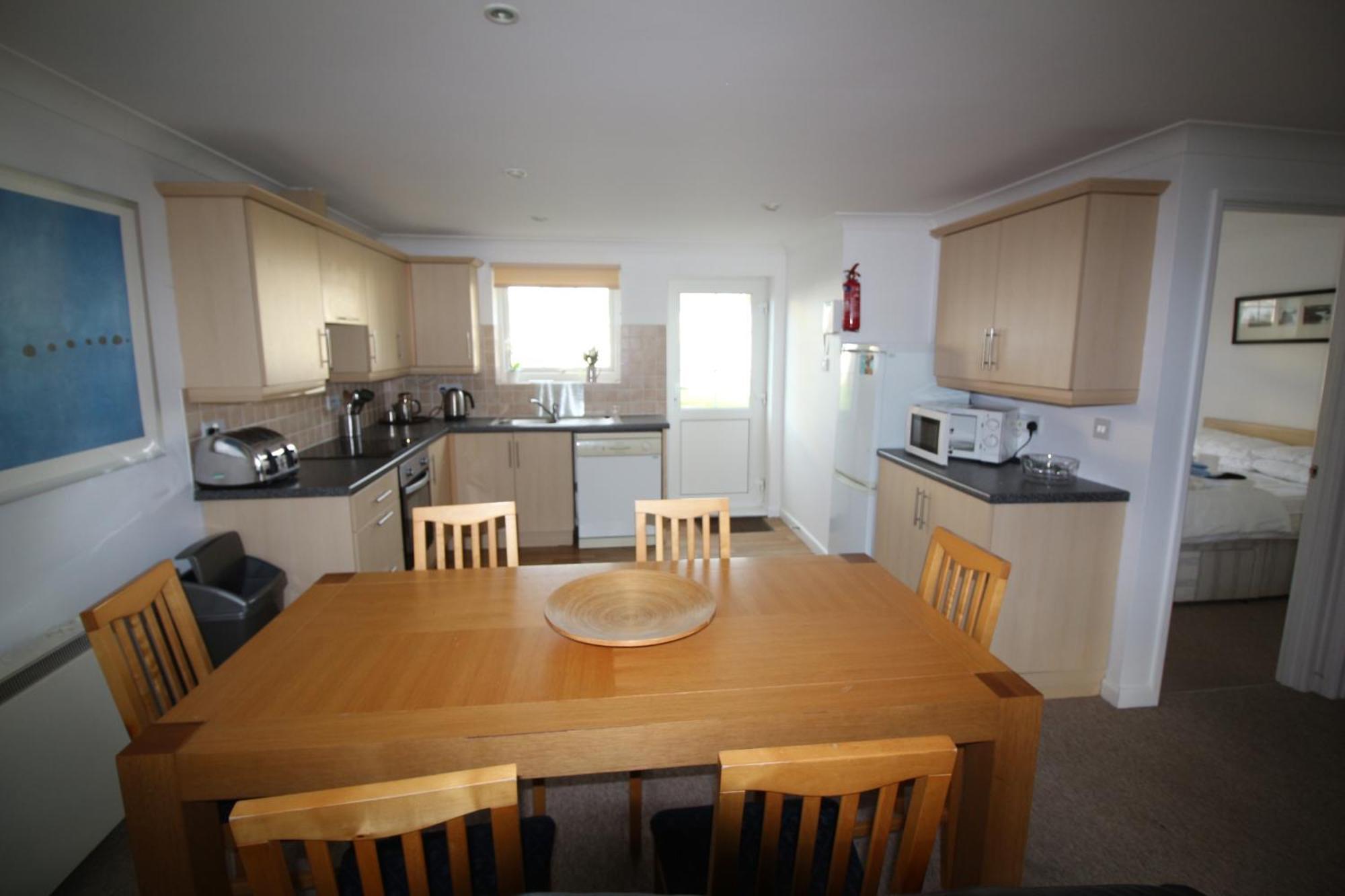 Atlantic Reach Cottages, Newquay 6 Miles, 2 Bedrooms Casa de Férias New Quay